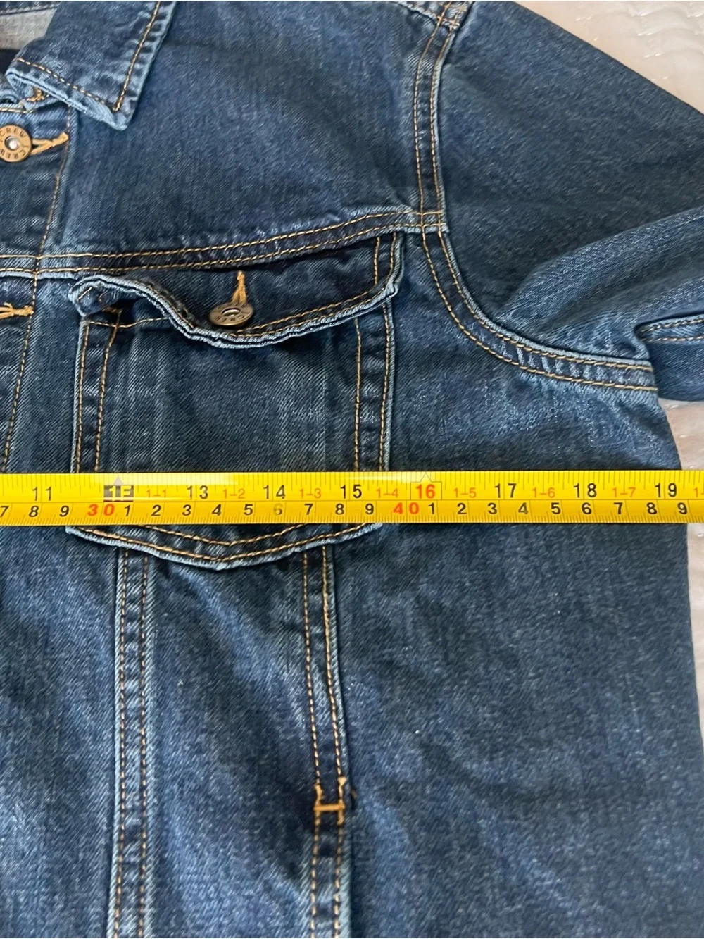 EUC J. Crew Jacket Mens S Blue Denim Trucker Button Front Pockets Cotton Classic